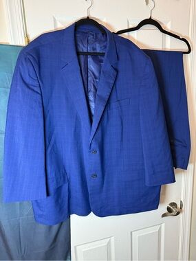Men's Pattern Royal Blue Two-Piece Suit Jacket & Trousers